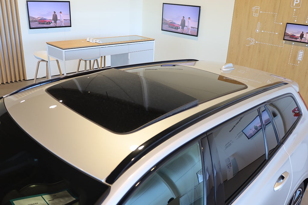 Volvo V60 T5 250hk R-Design Aut 360° Kamera I Head up I Panorama 2019