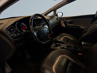 Kia Ceed cee’d_sw 1.6 EX Comfort Dragkrok/Värmare/Psens/Sov-däck – bild 7