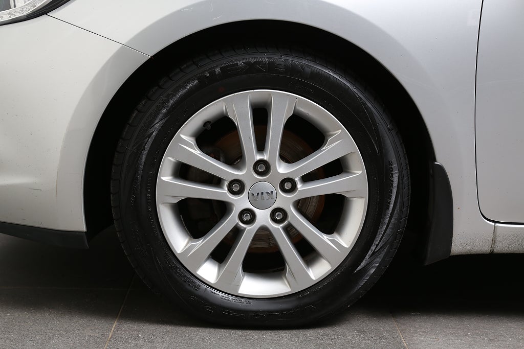 Kia Ceed cee'd_sw 1,6 CRDi 128hk Komfort Motorv Drag 2013