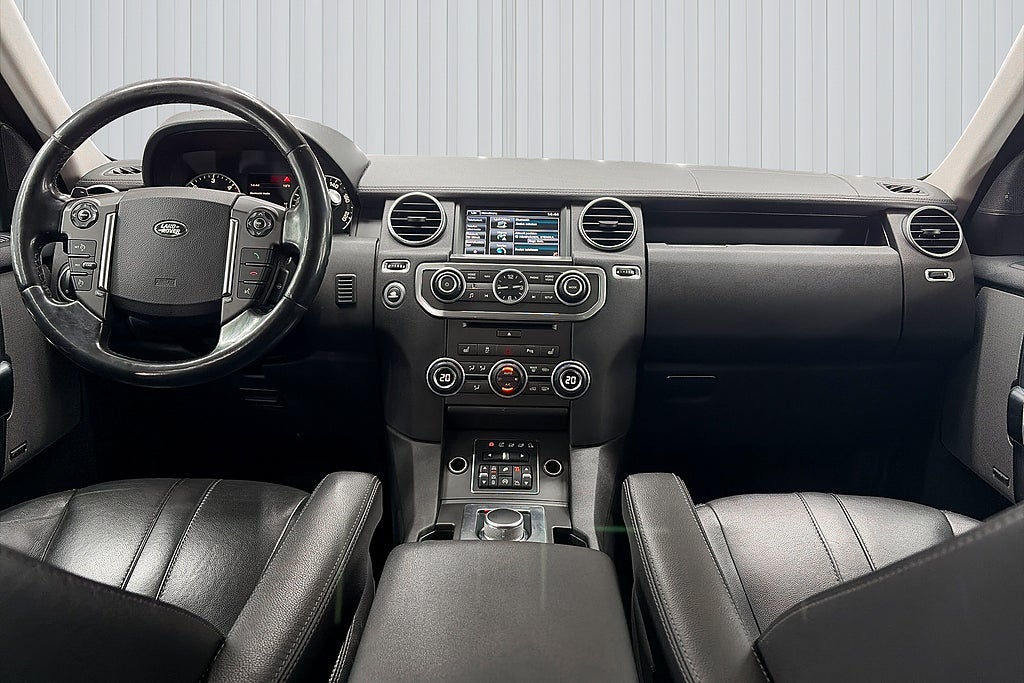 Land Rover Discovery 2015