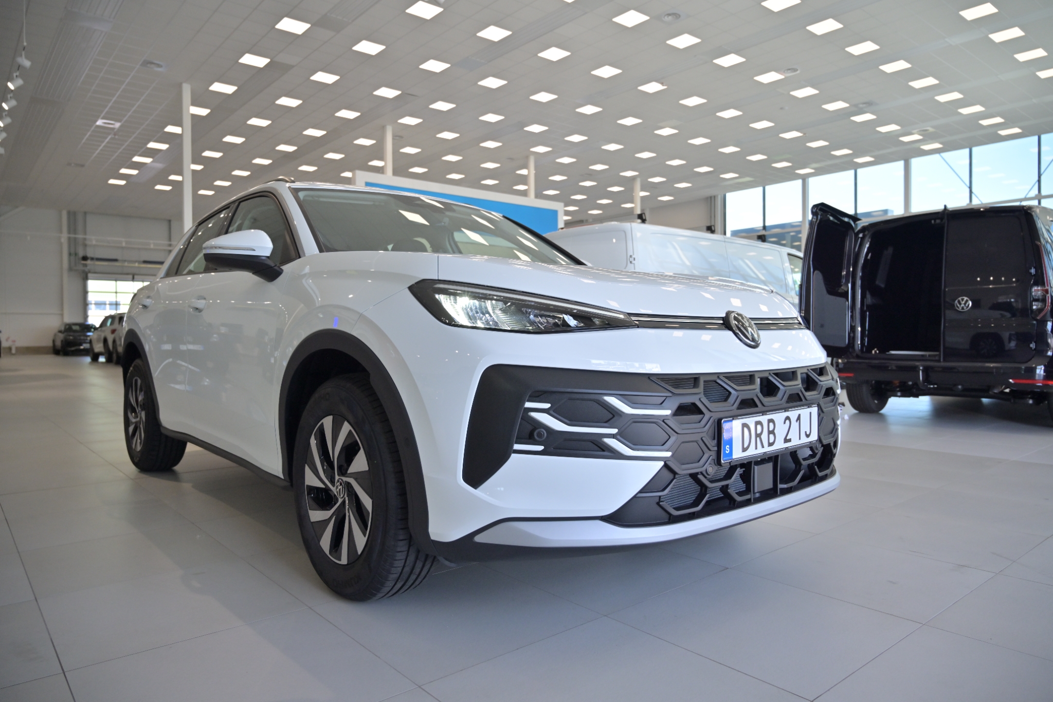 Volkswagen T-Roc 1.5 eTSI 150 hk 2027, bild 4/10