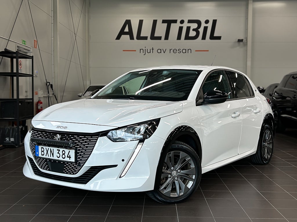 Peugeot e-208 Allure 50kWh 136hk MOMS Kamera/Farthållare/LEDramp