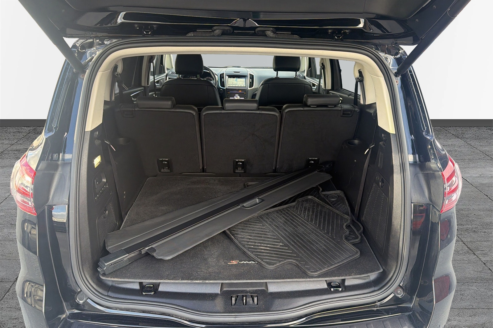 Ford S-Max 2.0 TDCi AWD Powershift Business 7-sits Värmare Carplay 2018 - miniatyr 15