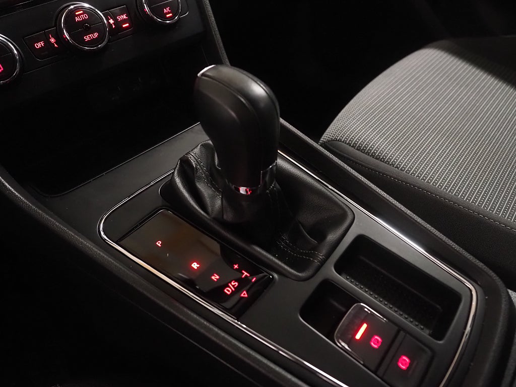 Seat Leon ST 1.0 TSI 115hk DSG Style |Teknikpkt|Komfortpkt|M+K| 2019