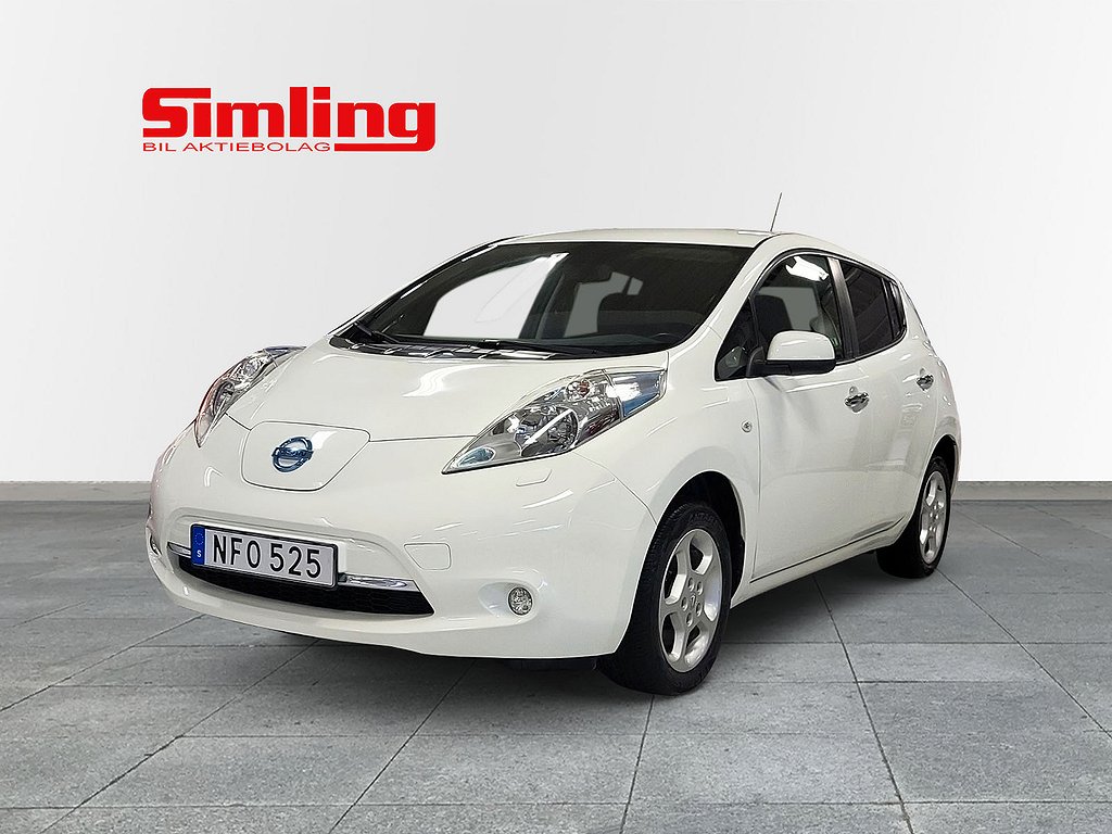 Nissan Leaf 30 kWh Acenta / Navi / Vinterhjul