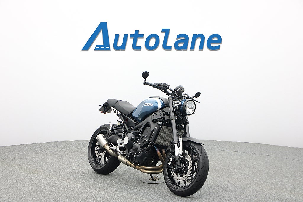 Yamaha XSR900* IX Helsystem ABS TC ABS Olika Körlägen