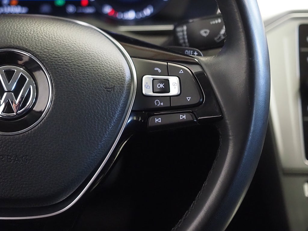 Volkswagen Passat SC 1.4 TSI 150hk | Cockpit | Drag | P-Värmare | Kamera 2018