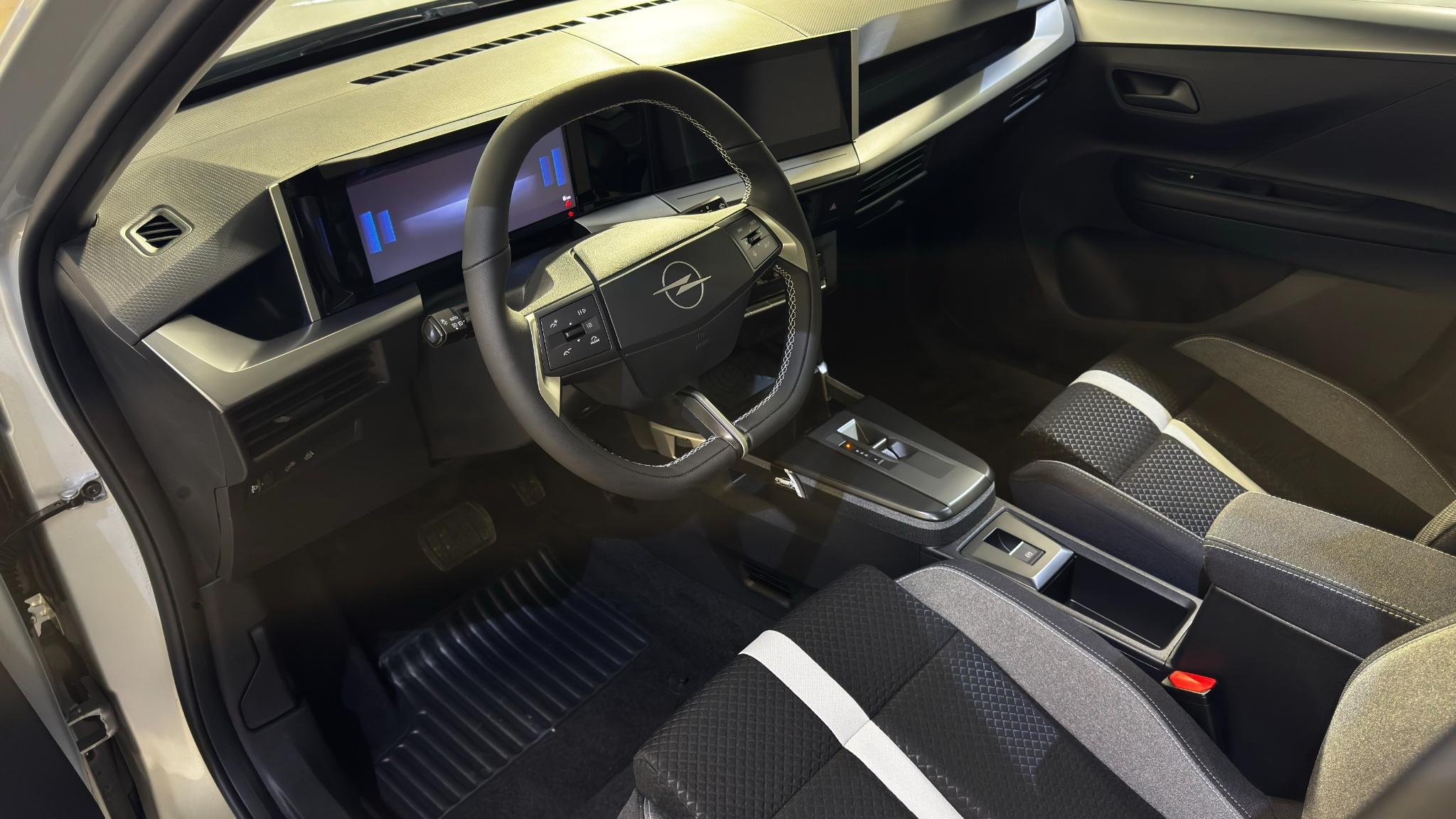 Opel Frontera 2026, bild 3/10