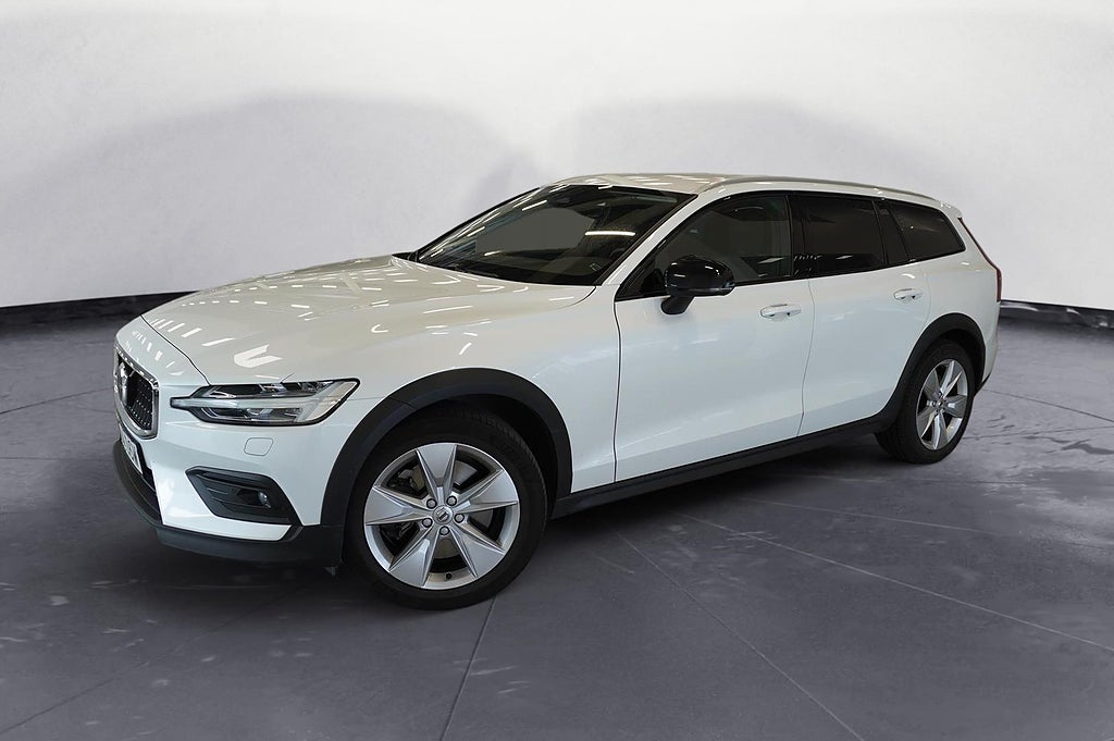 Volvo V60 CC B4 AWD Automat Värmare Drag Backkamera VoC