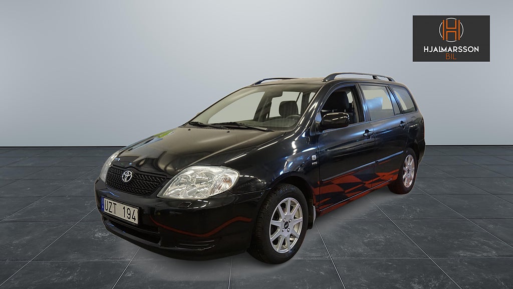 Toyota Corolla Kombi 1.6 VVT-i / NYBESIKTIGAD / 7800 MIL