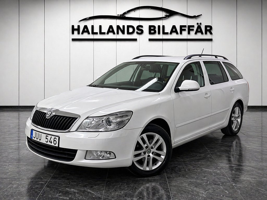 Skoda Octavia Kombi 1.6 TDI Elegance 105hk / GPS / Nyservad 