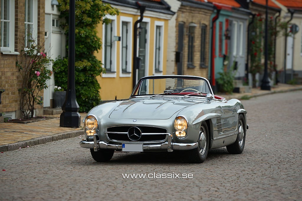 Mercedes-Benz SL W198 300SL Roadster