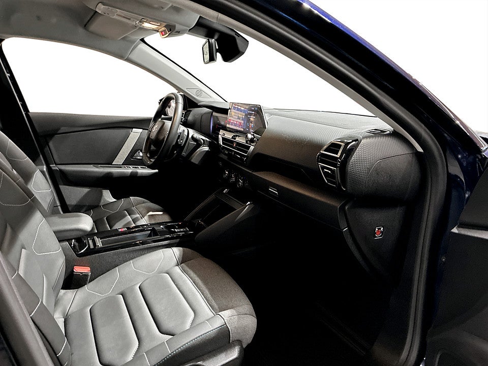 Bild på Citroen C4 Shine 1.2 PT 130hk Aut NAVI CARPLAY
