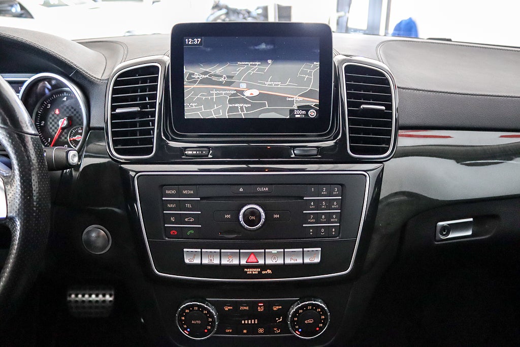 Mercedes-Benz GLE 350 d 4M Coupé AMG H/K Pano Drag Värmare