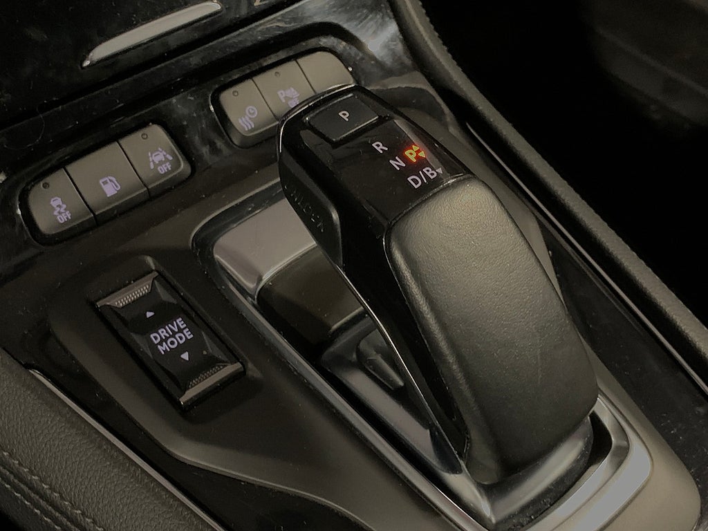 Opel Grandland X Plug-In Hybrid 225hk Design Line | Navi | Backkamera |