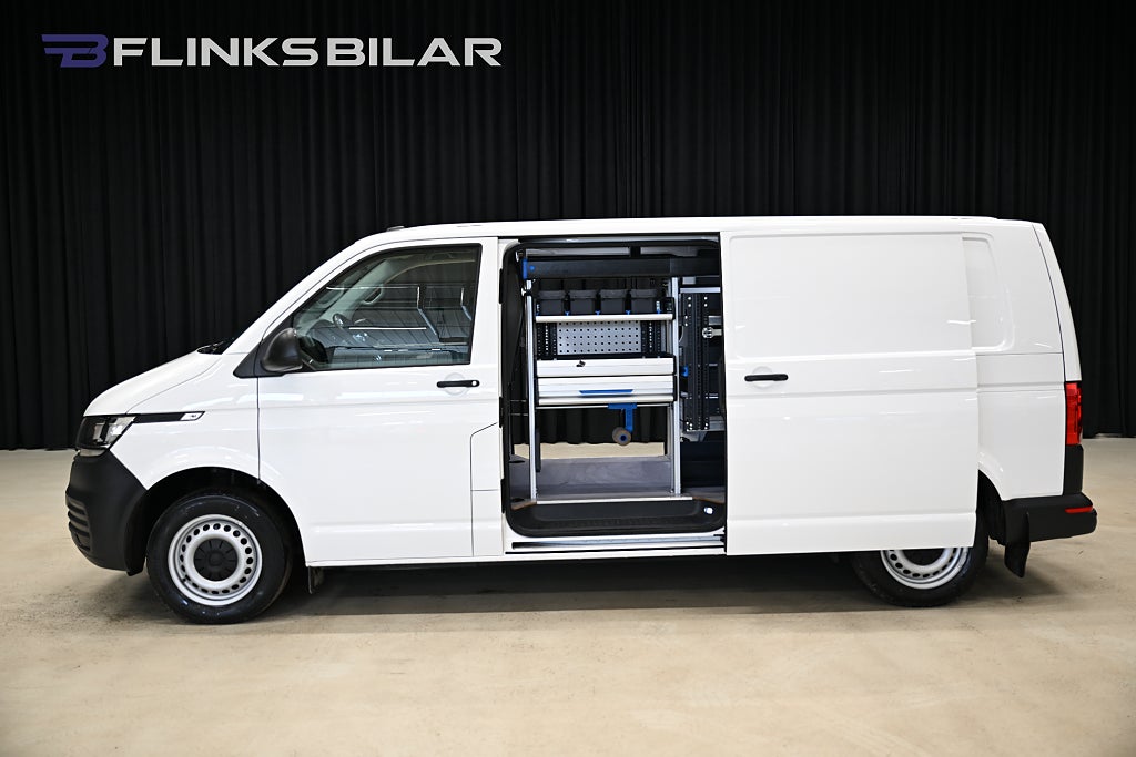 Volkswagen Transporter DSG 150HK L2|Automat|Servicebil|Inredd|Dubbeldörr|SeUtr