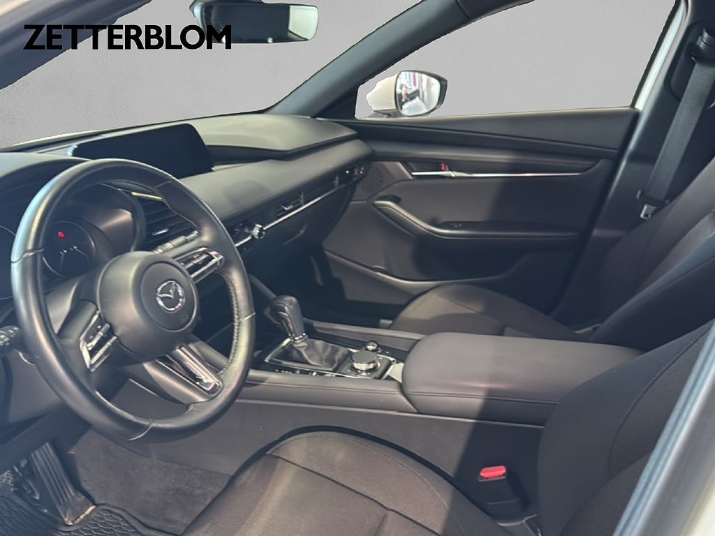 Kombi Mazda 3 8 av 14