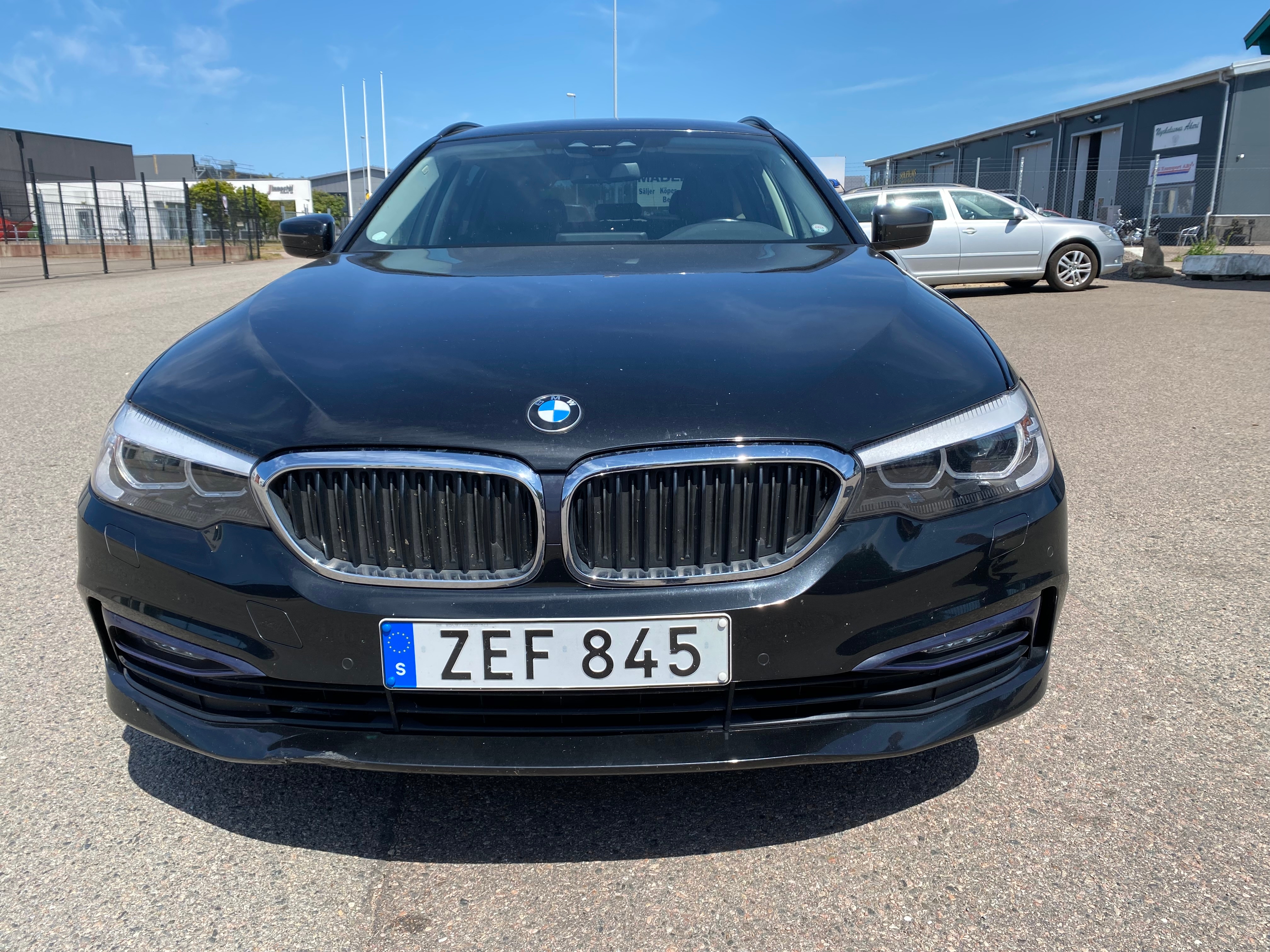 BMW 520 2018, photo 4/37