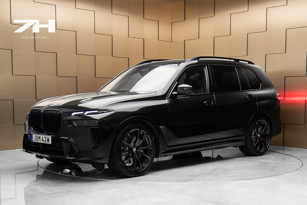 BMW X7 xDrive40d Exclusive M Sport 7 sits Massage Sky Lounge