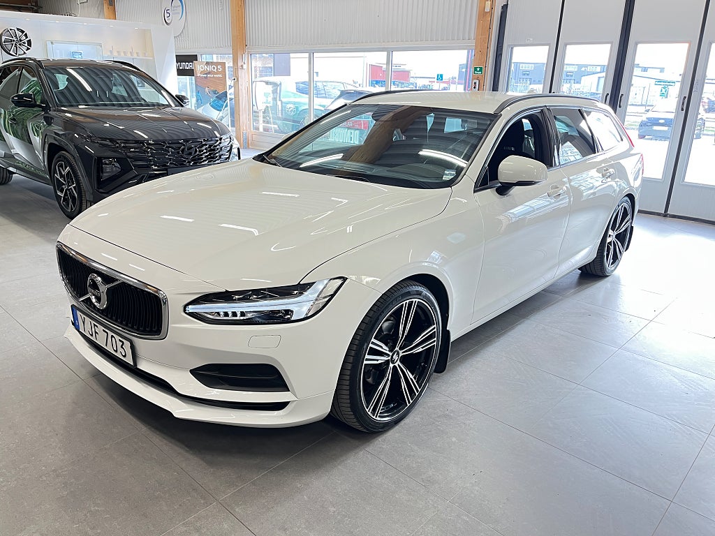 Volvo V90 D4 Geartronic AUT 190hk / VOC/DRAG/VÄRMARE/LED/SoV thumbnail