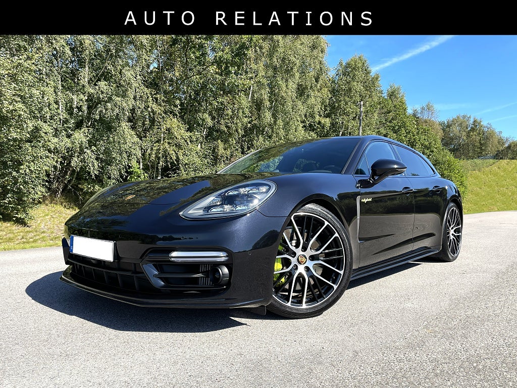 Porsche Panamera 4 E-Hybrid Sport Turismo PLATINUM EDIT MOMS