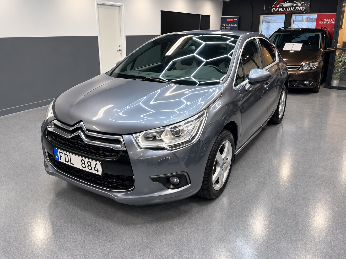 Citroen DS4 2011, kuva 2/10