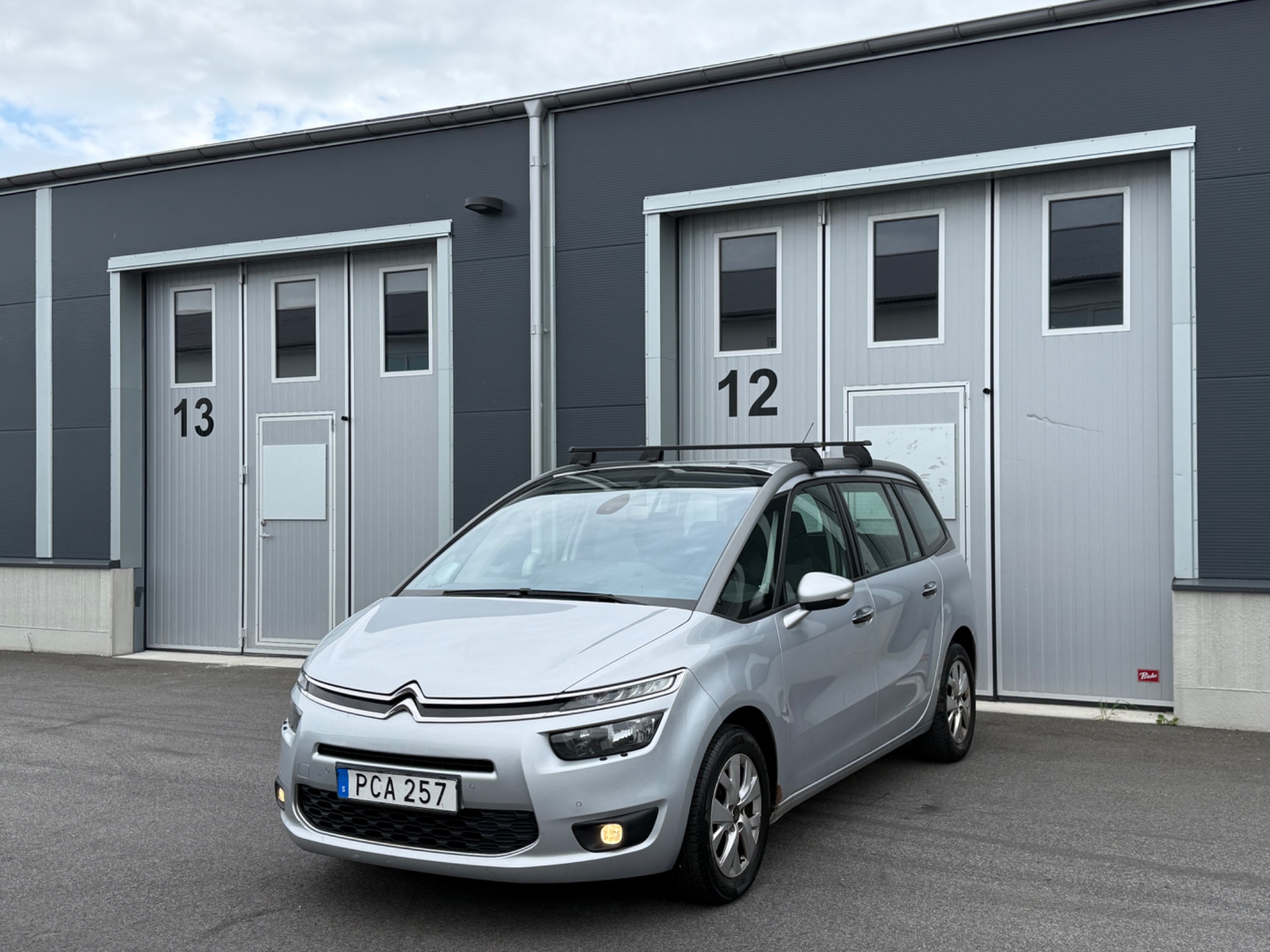 Citroen Grand C4 Picasso 2015, bild 3/10