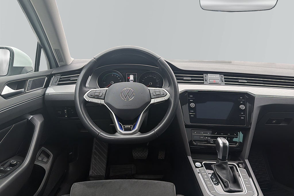 Volkswagen Passat 2021