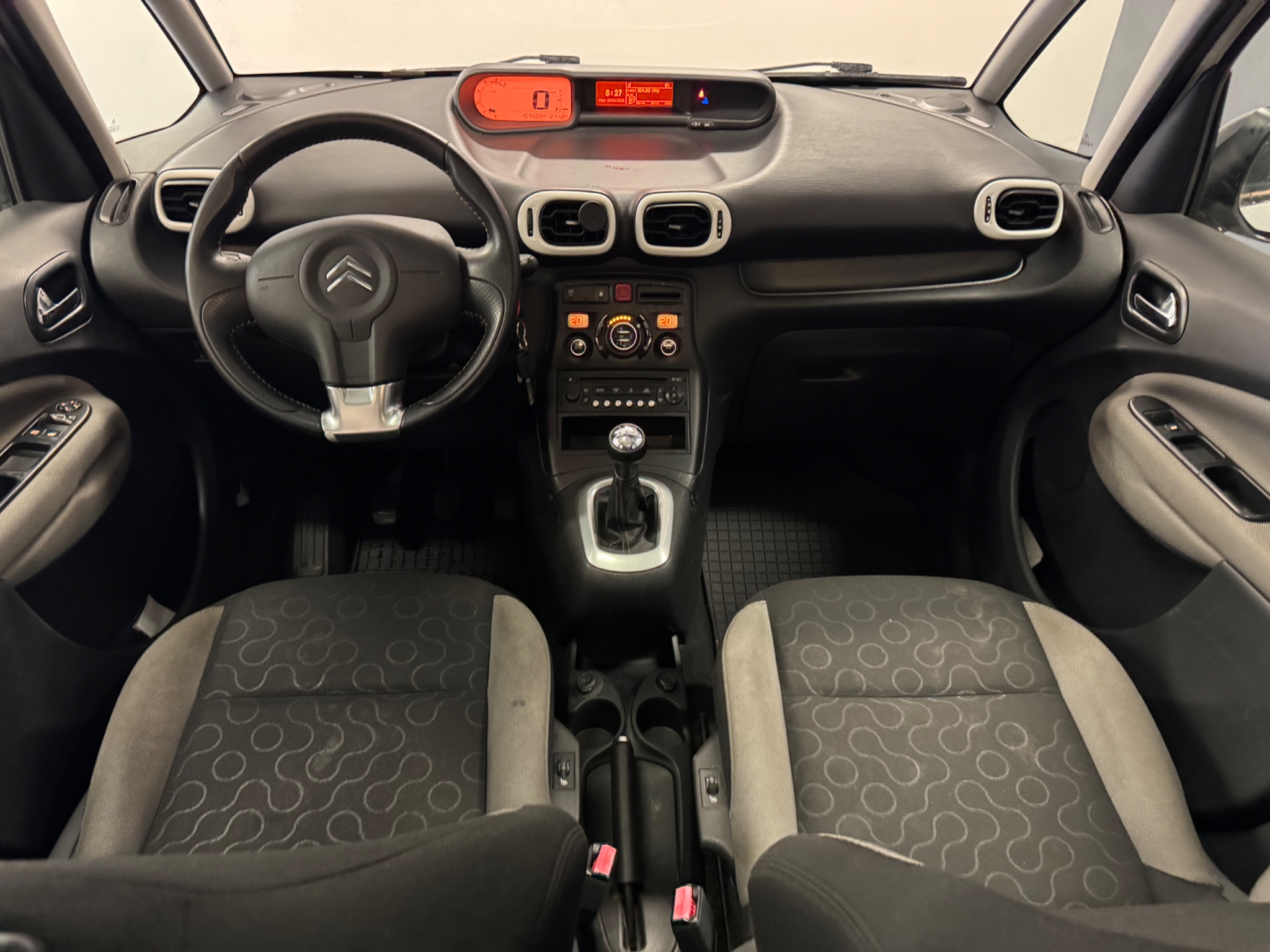 Citroen C3 Picasso 2011, kuva 7/43
