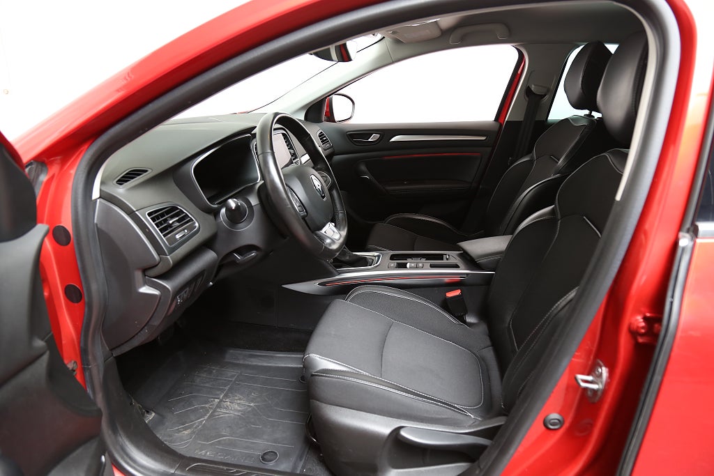 Renault Mégane Sport Tourer 1,3 TCe 140hk Aut Navi Kamera 2023