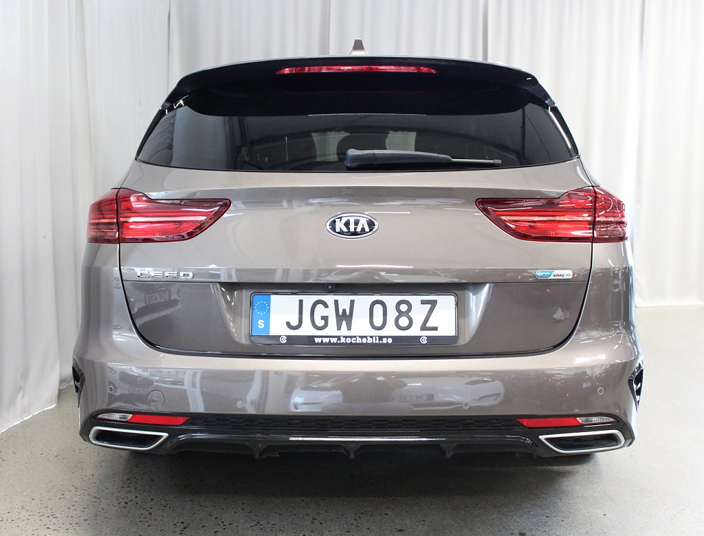 Kia Ceed Plug-in Hybrid, Advance Plus, Drag, S&V-hjul, Navi,