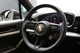 SUV Porsche Cayenne 14 av 25