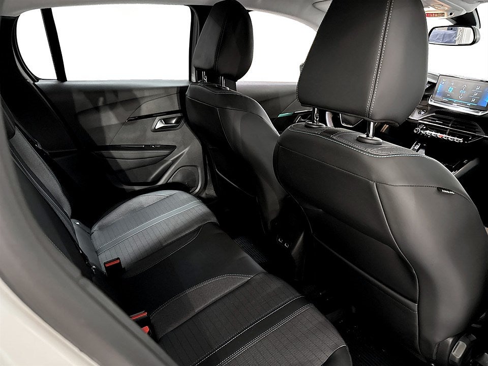 Bild på Peugeot E-208 Allure 50kWh 136hk Aut - BACKKAMERA