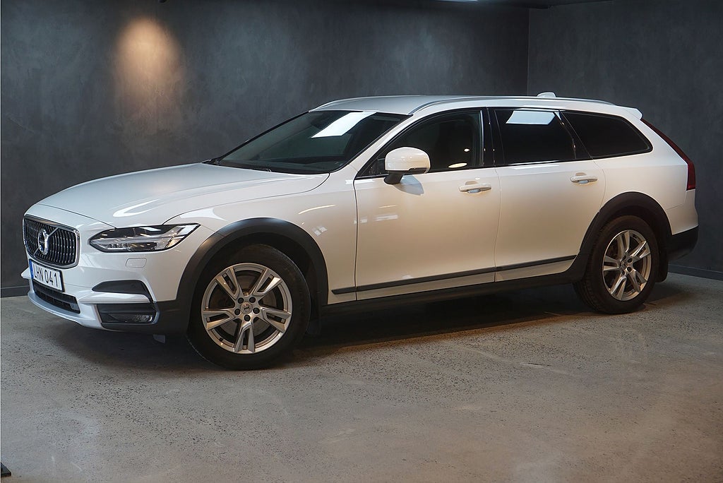 Volvo V90 Cross Country D4 AWD Automat Drag/VOC/GPS