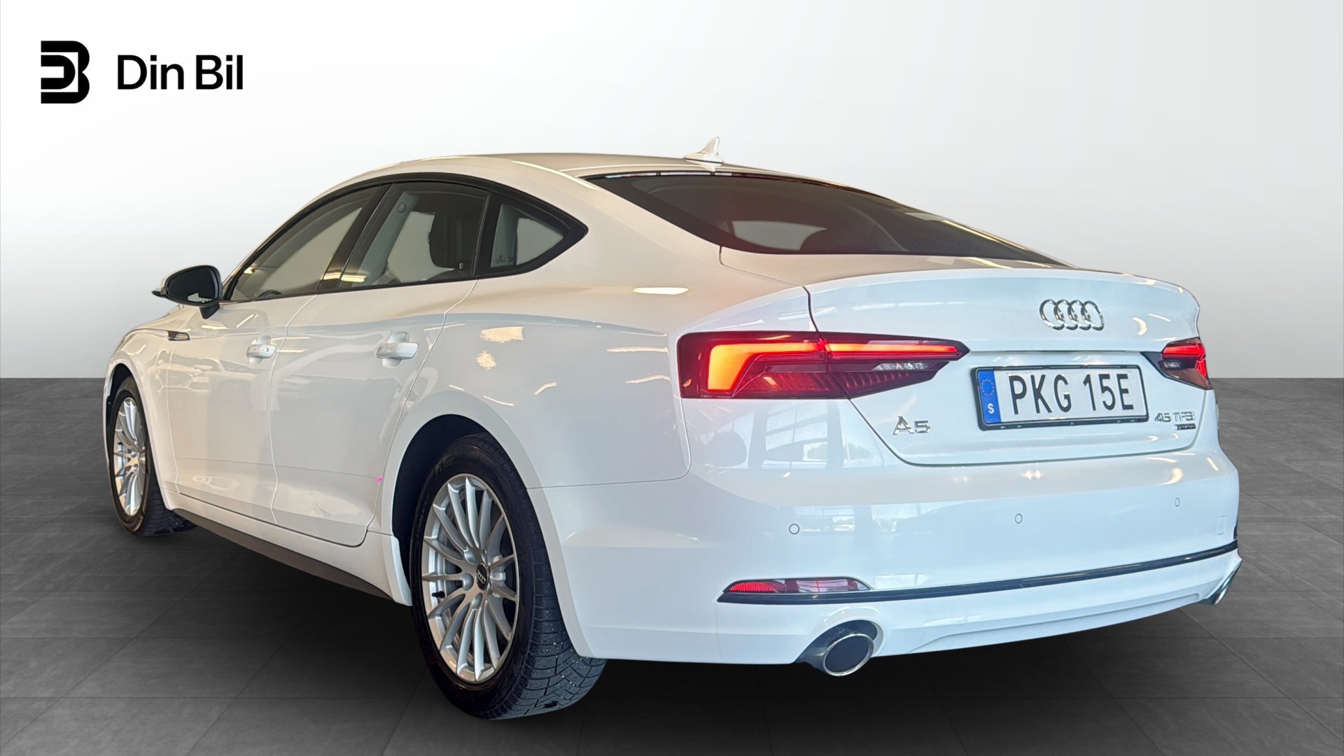Audi A5 2019, bild 3/10