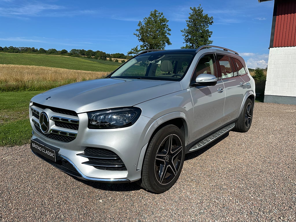 Mercedes-Benz GLS 400d 4M AMG 7-sits Pano Drag Nyserv Sv-såld Byte