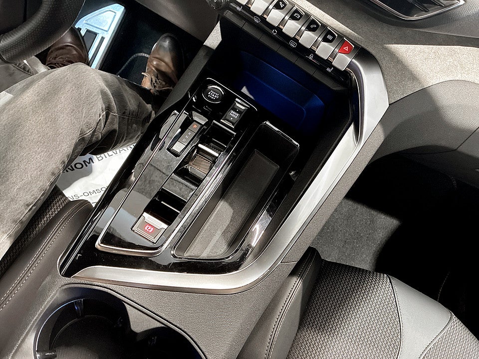 Bild på Peugeot 5008 GT 1.2 PT 130hk Aut 7-SITS 360-KAMERA CARPLAY