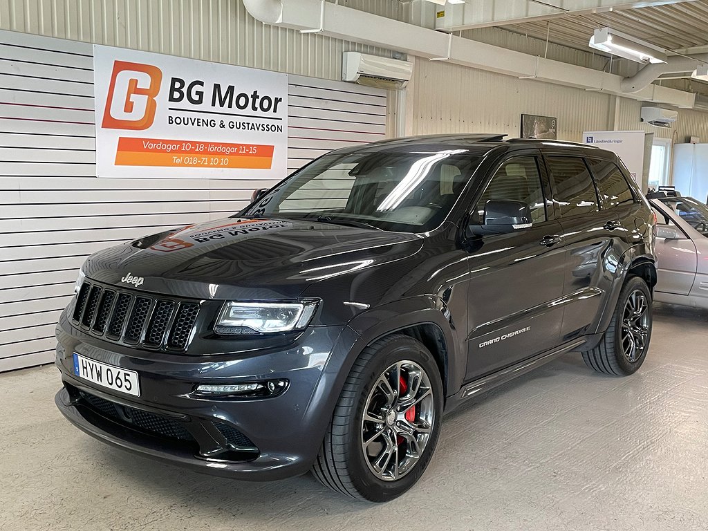 Jeep Grand Cherokee SRT 6.4 V8 468HK 4WD Pano/Navi/Adaptiv