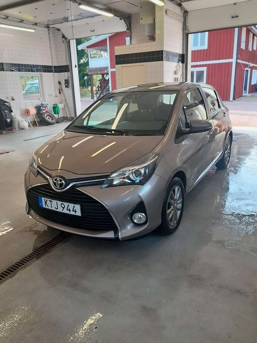 Toyota Yaris 5-dörrar 1.33 Dual VVT-i Active Euro 5