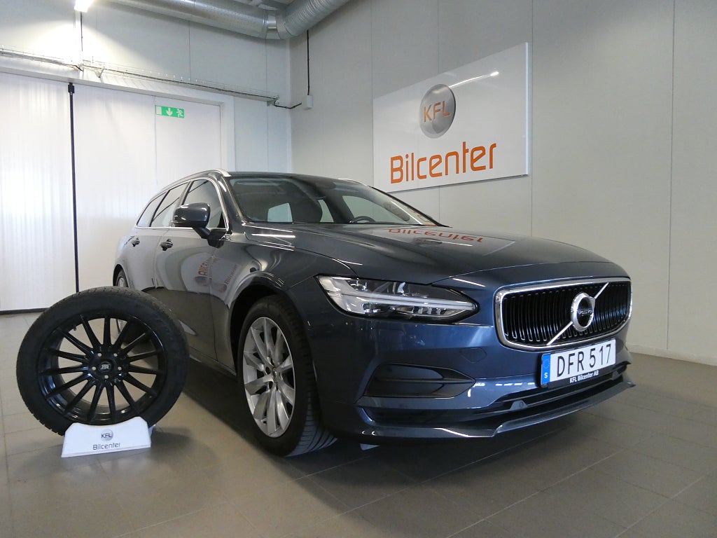Volvo V90 D3 Aut-Drag-Kamera-Värmare-VOC-Navi-SoV *Kamremsbytt*