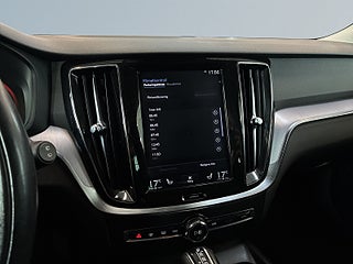 Volvo V60 D4 Momentum S&V-hjul/Kamera/Carplay/Dvärm/A.d Fart