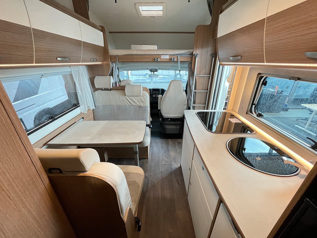 Carado A 464 / B-kort / 6 bältade / 6 Sovplatser /4495kr/mån - Carado
