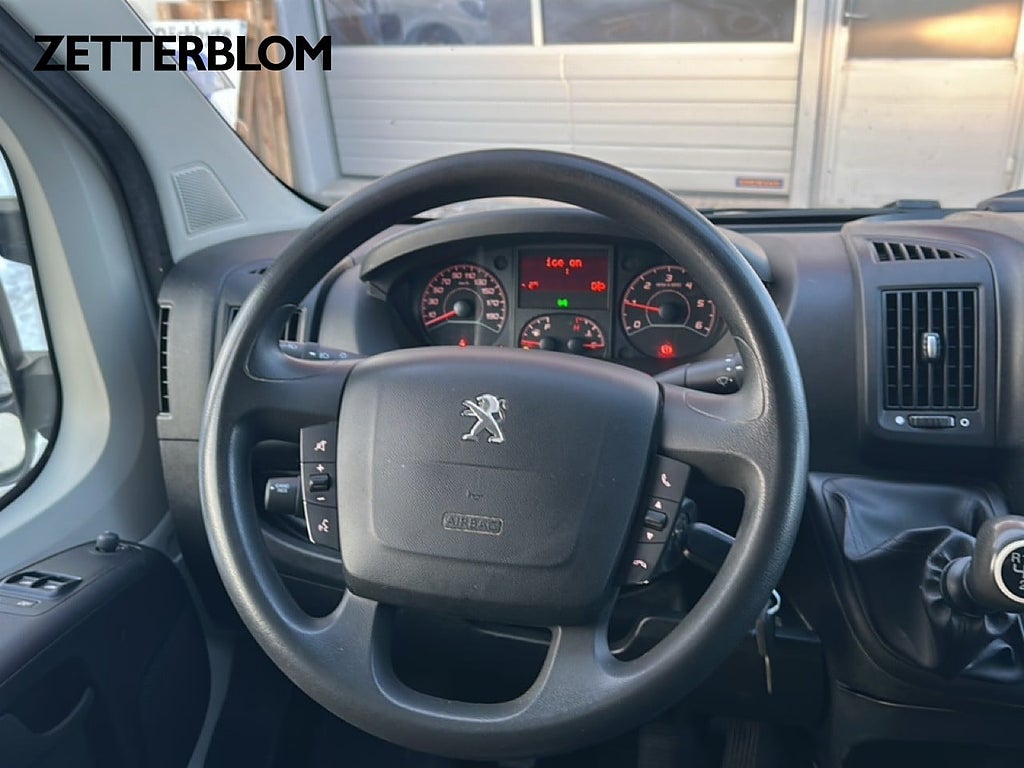 Transportbil - Skåp Peugeot Boxer 12 av 16