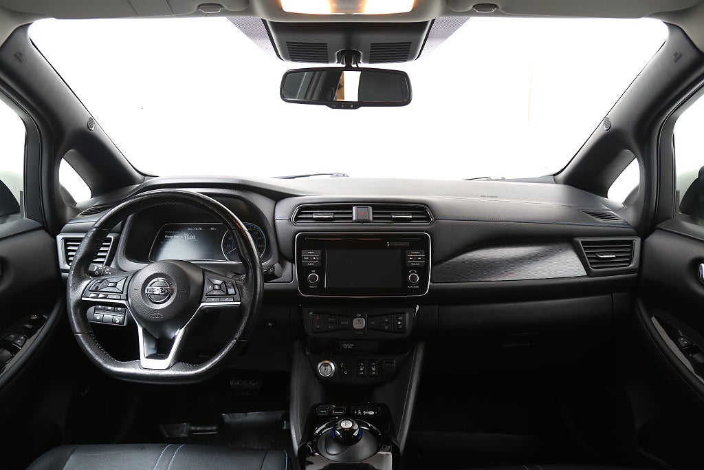 Nissan Leaf 40 kWh Tekna l Navi l BOSE l 360°-kamera 2019