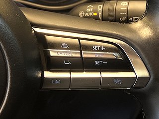 Mazda CX-30 2.0 M-Hybrid 150hk Kamera/Nav/MoK/HeadUp/Adaptiv