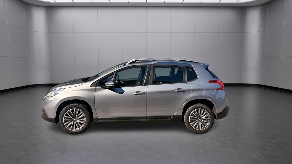Peugeot 2008 1.2 VTi EGS 2016, bild 2/53