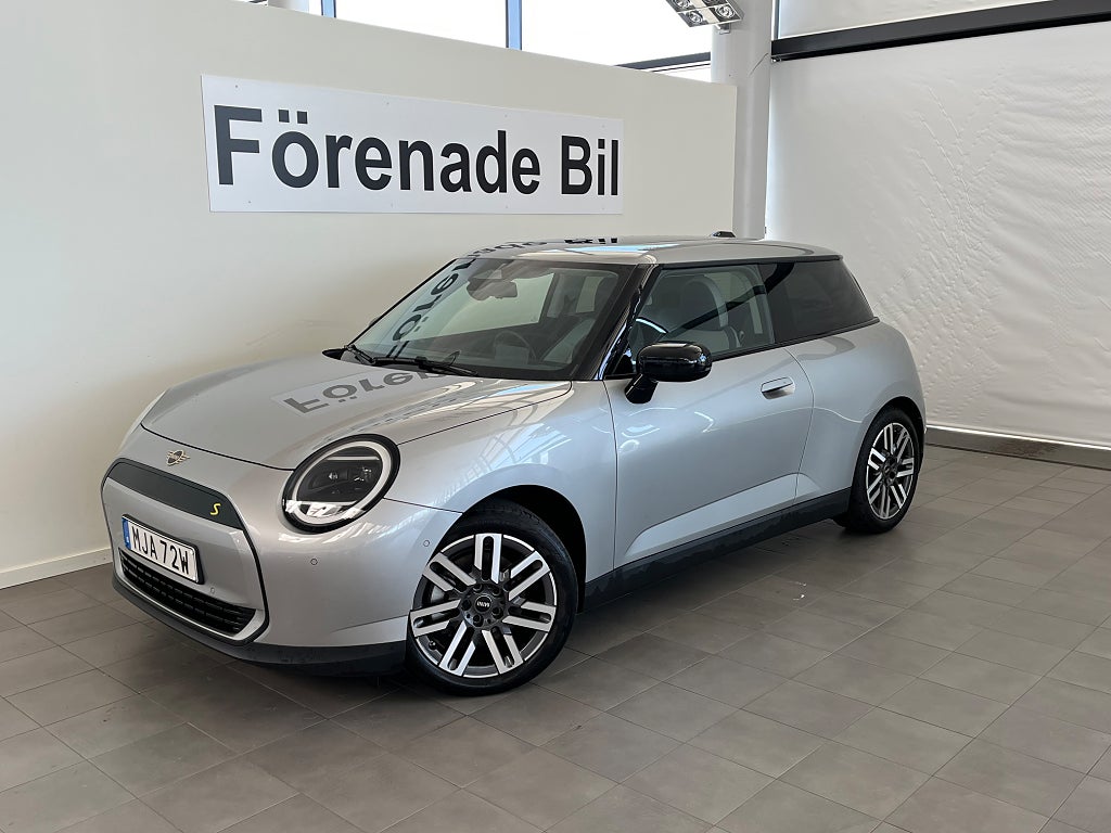 MINI Cooper SE Classic Trim M Paket 4,95% ränta 