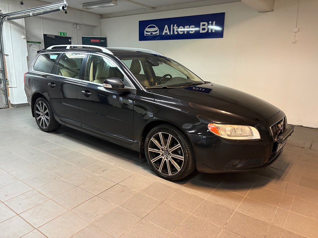 Volvo V70 D3 Summum  en mycket fin och bra V70
