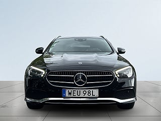 Mercedes-Benz E  4MATIC Avantgarde Drag/SoV-Däck/Navi/Kamera/Adap Fart – bild 2