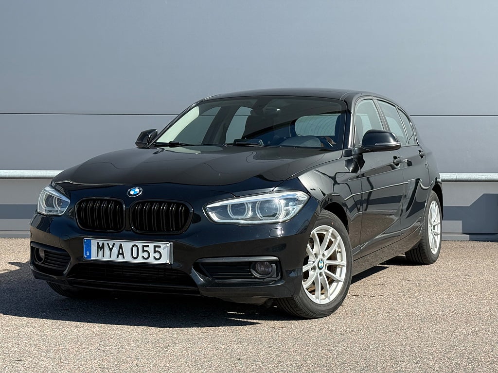 BMW 116 d 5-dörrars LED strålkastare / M Sport stolar /Facelift